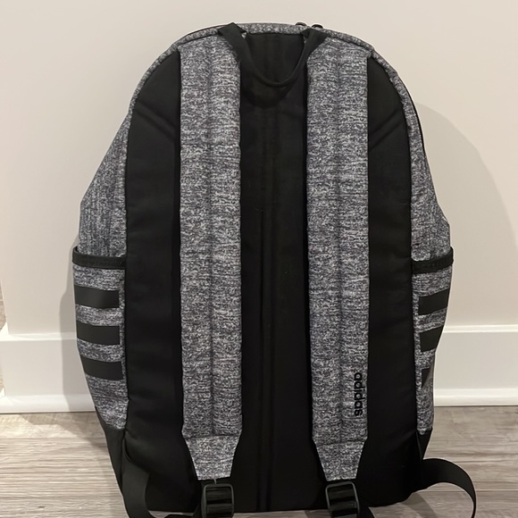 Adidas backpack - Picture 2 of 5